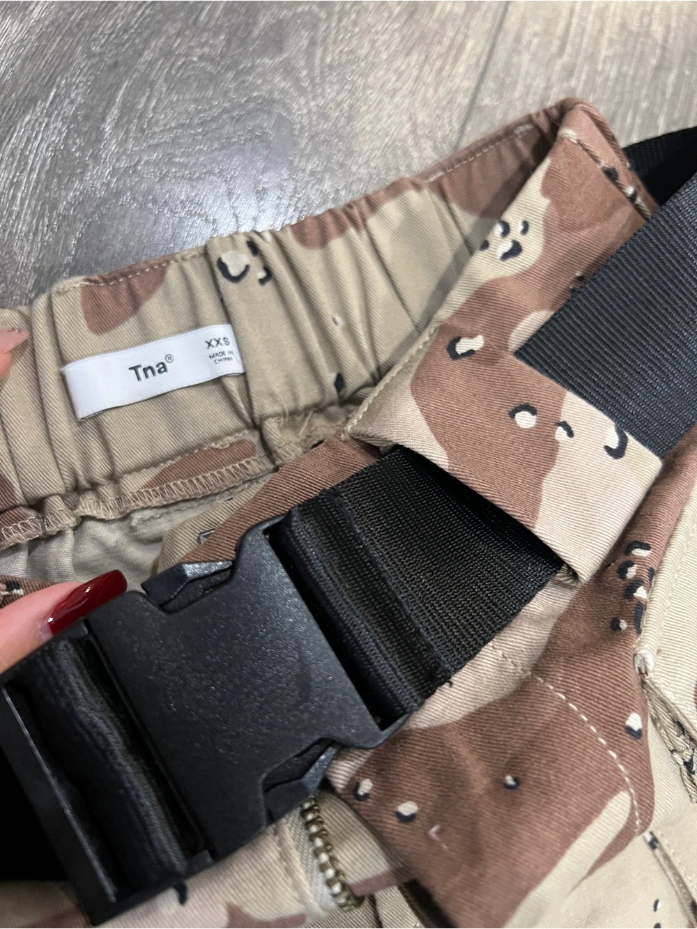TNA set of 2 belted cargo shorts - size XXS - Picture 3 of 4